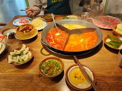 -巴卤社老火锅(财富店)