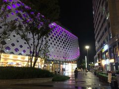 -宝龙城(杭州滨江店)