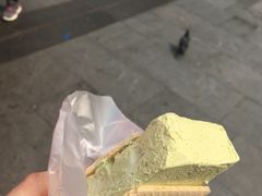 -詹爷爷乌节路街头冰淇淋
