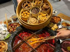 -卤校长老火锅(杨家坪直营店)