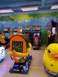 -莫莉幻想儿童乐园(北京昌发展万科店)