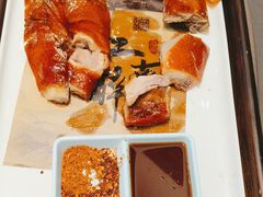 -香山湖家家宴(中山陵店)