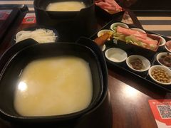 过桥米线-阿香米线(宁波来福士广场店)