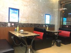 卡座-嘟享吃重庆鸡公煲(五一店)