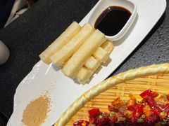 -万重锦·人文川菜馆(骡马市店)