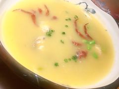 面拖阳澄湖蟹-螃牛记创意火锅