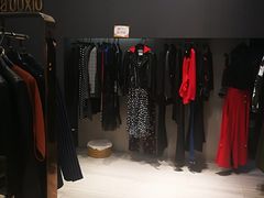 -银泰百货(舟山临城店)