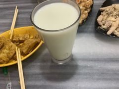 -黄师奶甜品店