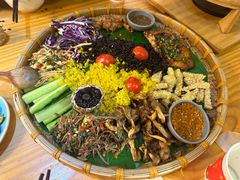 -勺子米线·云南传统小吃市集(四方街店)