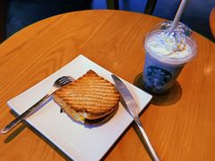 广式叉烧炒蛋三明治-星巴克(洛阳中州路王府井店)