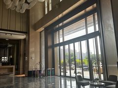 -广州英豪斯酒店(番禺政务中心傍江地铁站店)