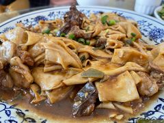 -壹阁胡羊焖饼(特色小吃街店)