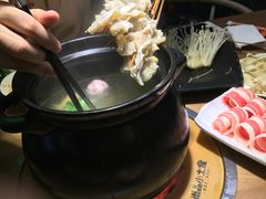 尚品毛肚锅-尚品小土屋涮毛肚(李沧万达店)