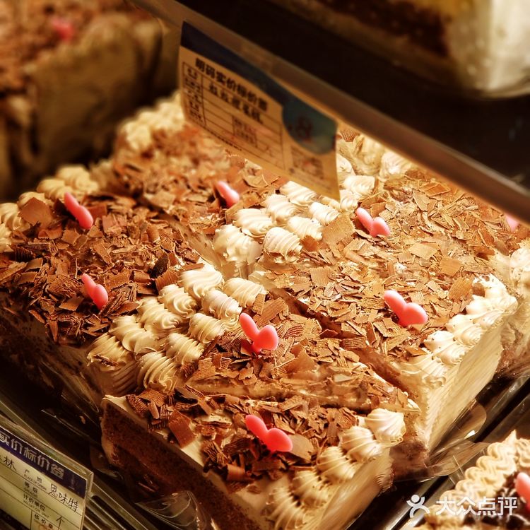 儿时蛋糕初体验是思味特给予的❗