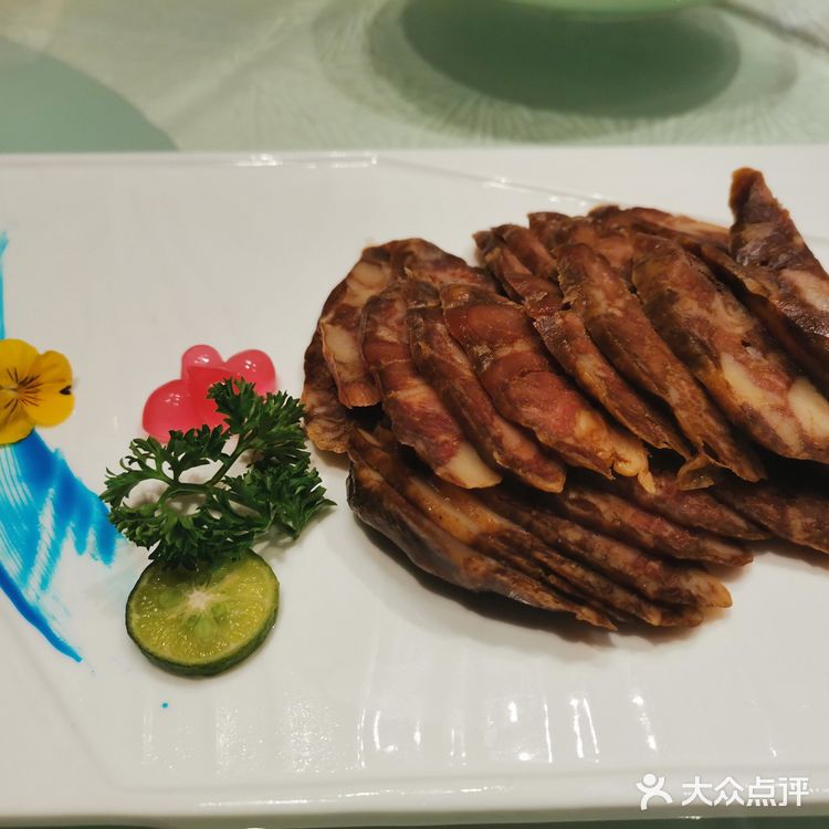 「原味海鲜拼」「老北京烤鸭」不愧是高档餐厅