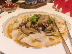 -SEEUNARI西域娜依新疆菜(环宇广场店)
