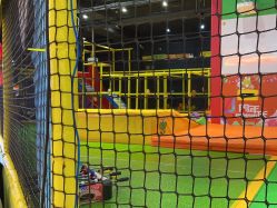 -蹦蹦跳跳(新奥购物中心店)