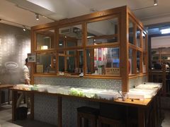 大堂-一两饭川味素食餐厅