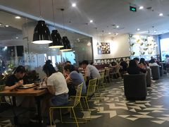 -油梨树 AVOCADO TREE(亮马桥店)