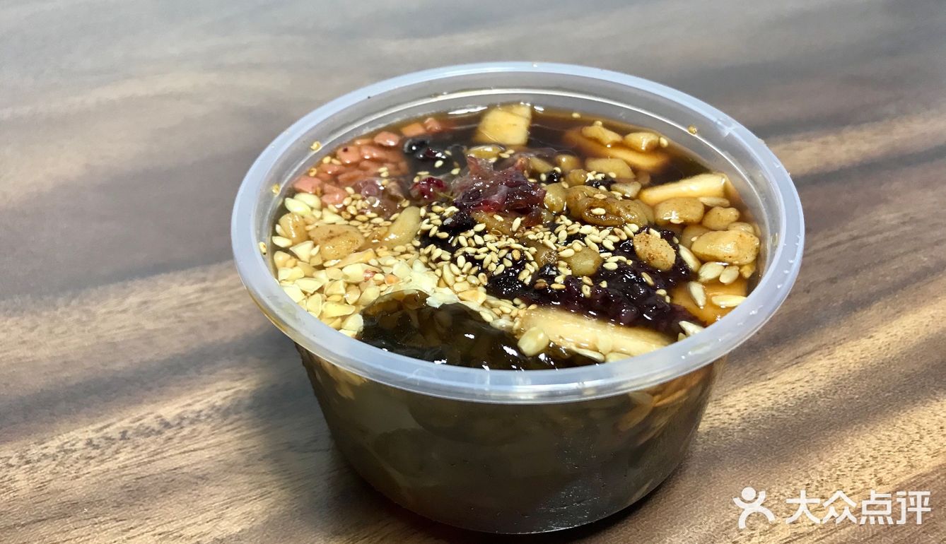 刚吃完火锅就想整碗冰粉