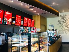 面包甜点陈列柜-星巴克(深圳星都豪庭店)