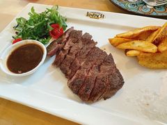 -LENBACH兰巴赫西餐啤酒坊(大连东港店)