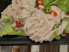 -牛得很·鲜牦牛肉烧烤·牛羊肉菌汤锅(康定店)