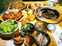 -姜虎东白丁烤肉(恒隆广场店)