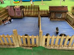 -萌宠亲子动物乐园(槐房万达店)