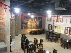 大堂-奉天承·烤串·融合菜