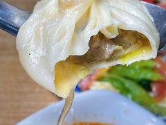 -清真老铁家灌汤包