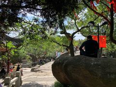 -灵岩山风景区