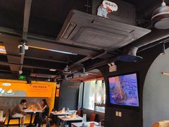 -鸣记脆皮烤鱼·海鲜烤鱼(三八广场店)