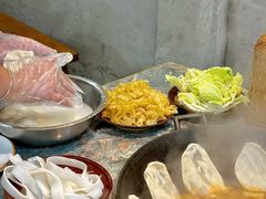 -三里屯土灶炖公鸡地锅鸡(江东店)