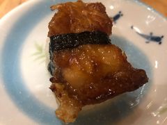 鹅肝手握寿司-隐泉京望日式料理(太和广场店)