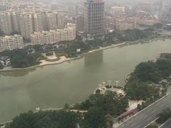 -荣誉国际酒店-云顶旋转餐厅