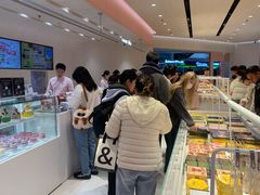 -好利来(上海长宁龙之梦店)