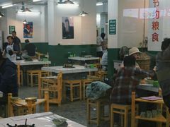 大堂-石灰市老火锅(北滨路店)