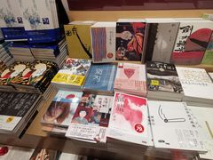 -诚品(信义店)