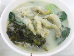 -明呈黄鱼面馆(斜土路店)