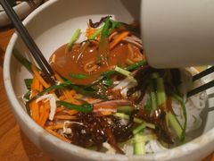 -云海肴·汽锅鸡·云南菜(天山百盛优客店)