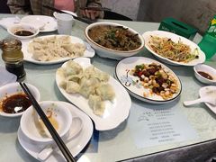 -黄家饺子东北特色菜馆(湖滨商业街店)