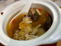 -功德林(南京西路店)
