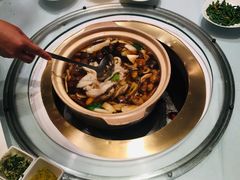 -天宜隆蘑菇宴火锅(石景山旗舰店)