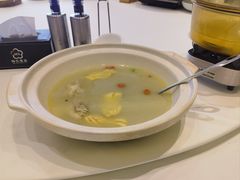 -梅花香里大酒店(郁金香路店)
