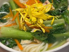 -云海肴·汽锅鸡·云南代表菜(浦江欢乐颂店)