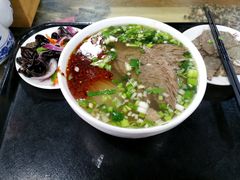 -陇上全荟兰州传统牛肉面(延吉路店)
