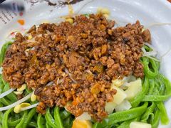 精瘦肉臊子面-手擀菠菜面(西康路店)