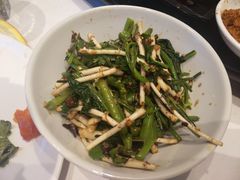 折耳根-黔蘑菇四季餐厅(观山湖店)