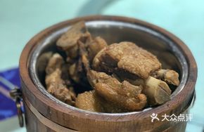 Cumin Crispy Pork Trotter